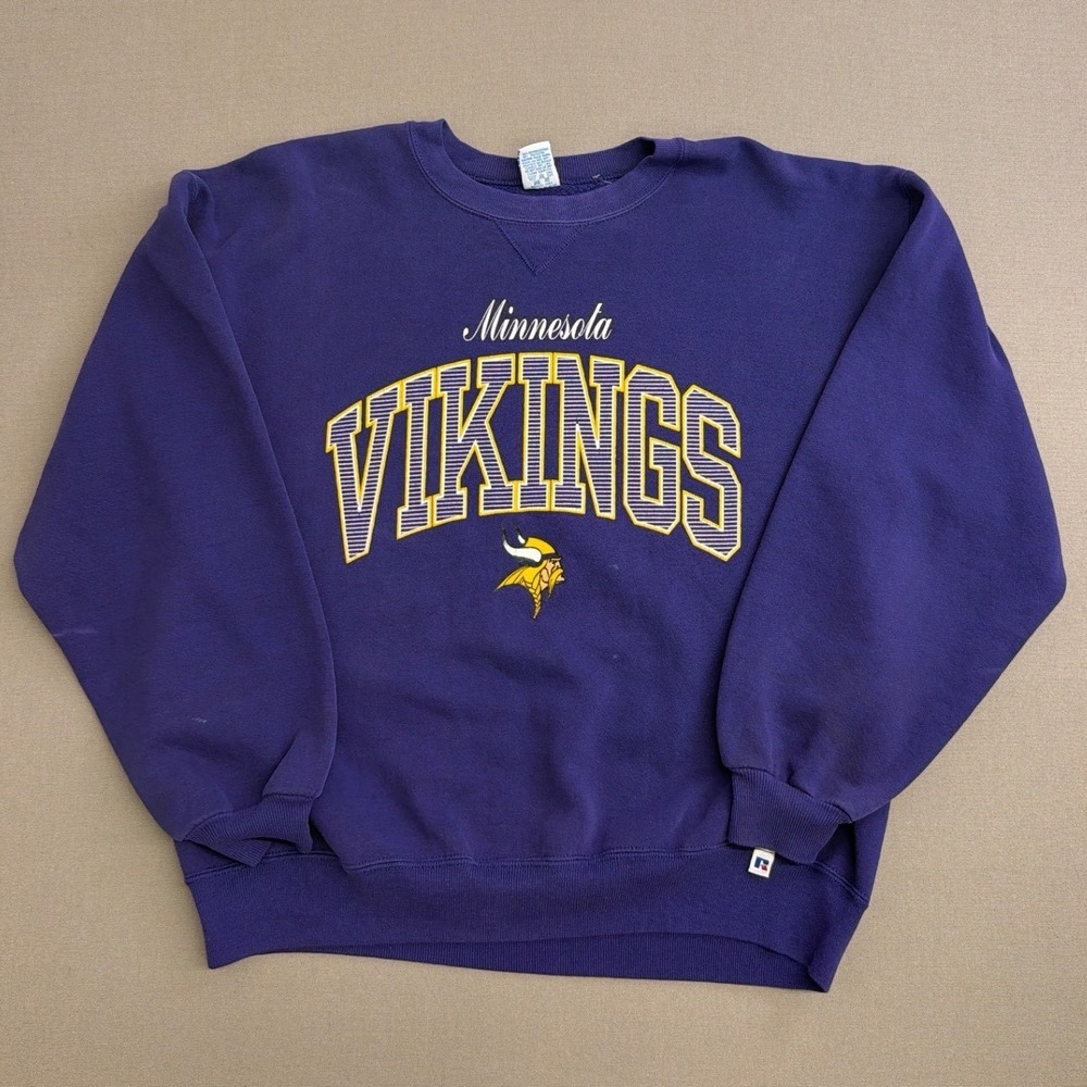 Vintage Russell Athletic Minnesota Vikings Sweatshirt XL Purple 90s Made in‎ USA